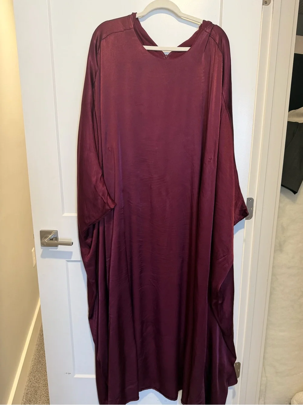 Veiled Selene Silk Butterfly Maxi Dress Kaftan Abaya - Picture 3 of 3